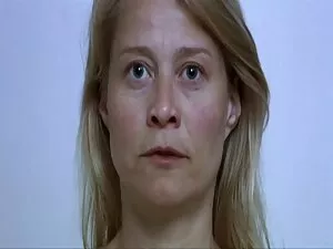 Teen fängt Peeping r ...