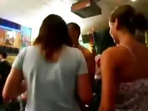 zeigt Ihre super hei ...