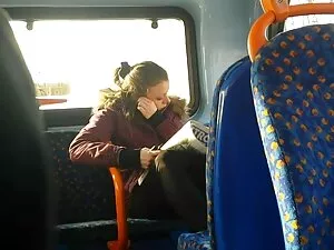 Petite minx Katie äl ...